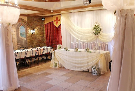 Основной зал в Летняя веранда 