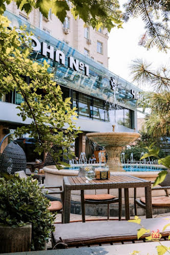 Летняя веранда в «Чайхона №1 Большая Полянка» фотография №15