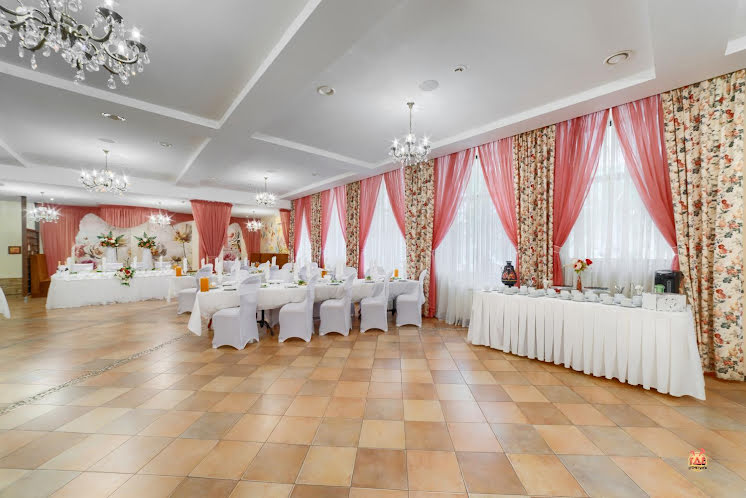 Основной зал в «Валдай» фотография №5