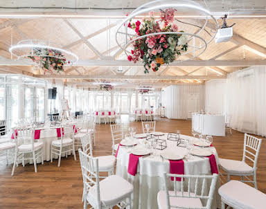  ресторан Парк-отель  «Сосновый бор»