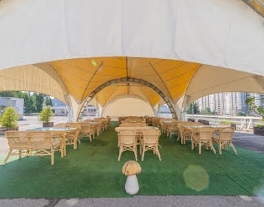  ресторан Гуси-Лебеди