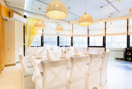 Зал на 25 человек в Зал на 10 человек