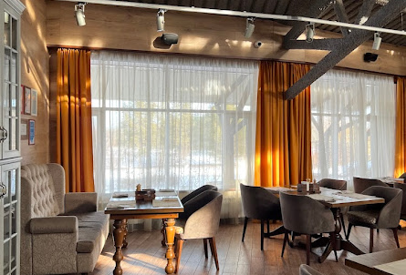 Ресторан "Яблони и Груши" в "Печной дом"