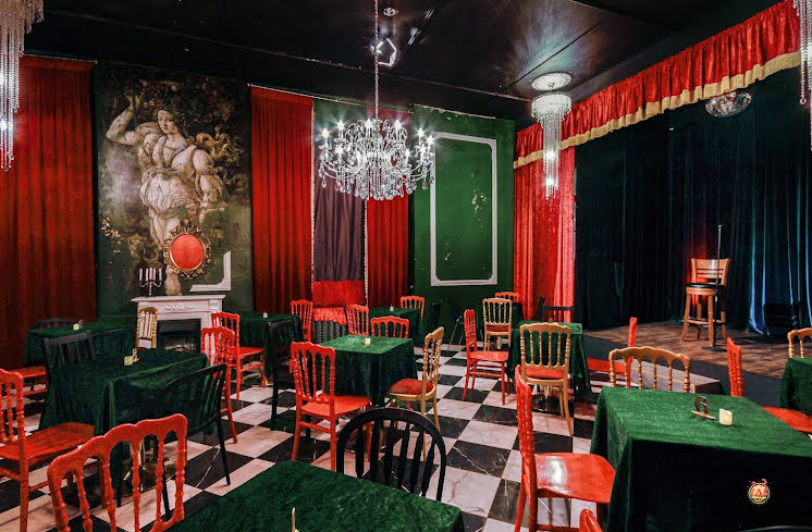 Основной зал  в «Atelier Noble Rot» фотография №2