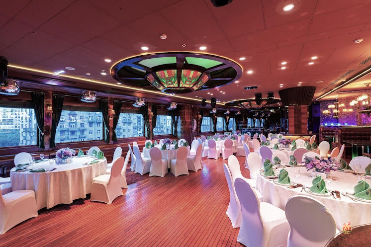 Основной зал в «Лодка» фотография №5