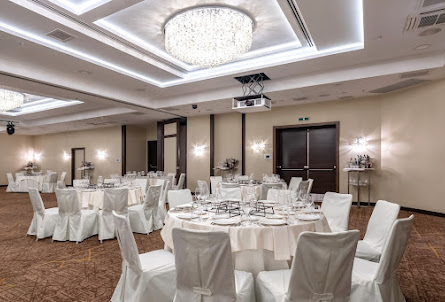 Зал «Чайковский» в Зал «Глинка»