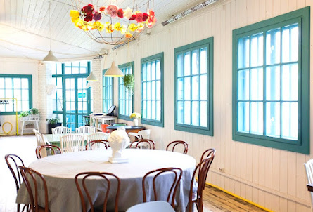 Веранда ресторана в Lounge