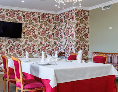  ресторан Гусь