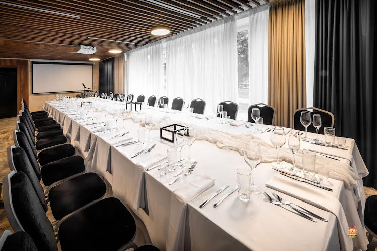 Банкетный зал Homewood в «DoubleTree by Hilton Novosibirsk» фотография №7