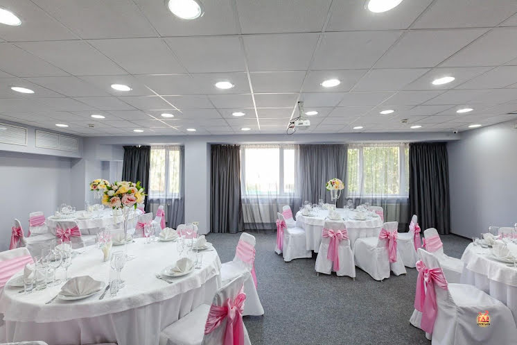 Зал «ЯЛТА» в «Marins Park Hotel Mocква Пражская» фотография №1