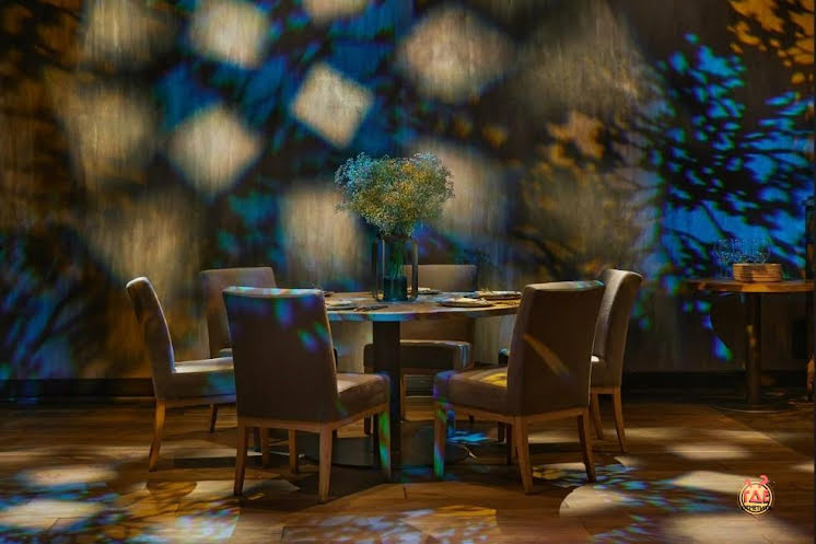 Основной зал в «GRUT» фотография №10