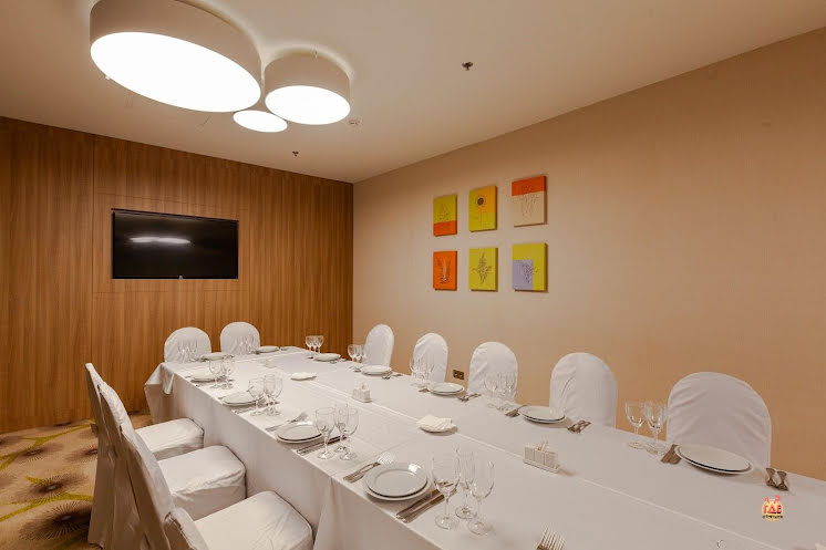 Зал «Волга» в «Edge Seligerskaya-Moscow» фотография №1