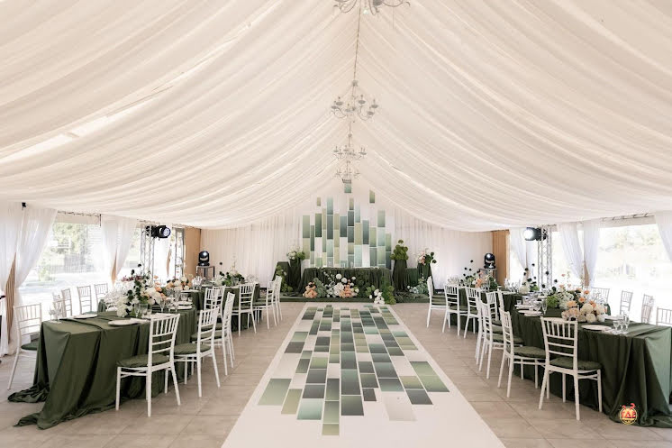 Белоснежный шатер в «WHITE WEDDING» фотография №2