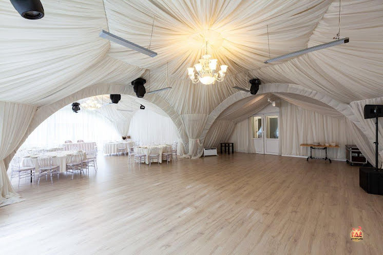 Панорамный шатер в «Villa Arcobaleno» фотография №17