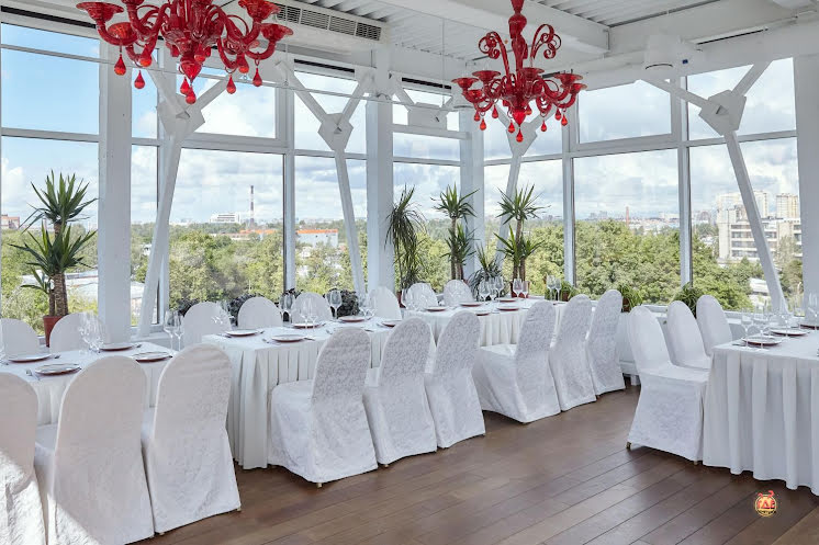 Банкетный зал  в «Юность» фотография №17