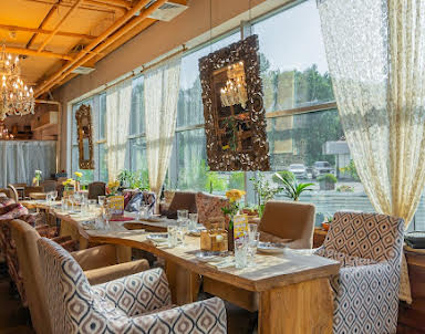  ресторан Гуси-Лебеди