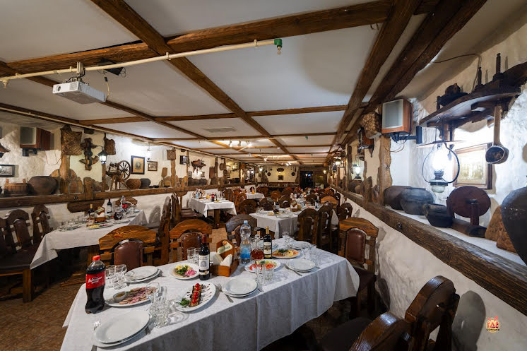 Малый зал  в «Три перца» фотография №10