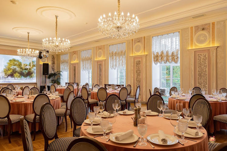 Основной зал  в «Петръ» фотография №14