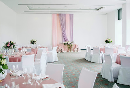 Зал «Опал» в Зал «Топаз»