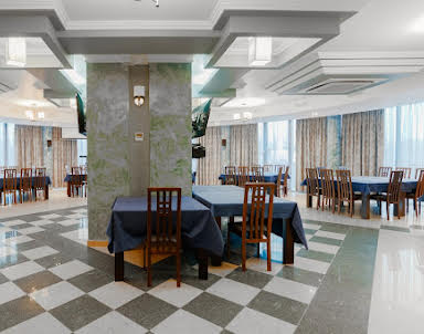  ресторан Ёлочка