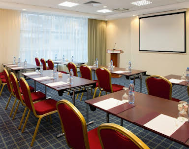  ресторан Лесная Сафмар