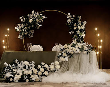 День рождения в Ренартисс Исаакий