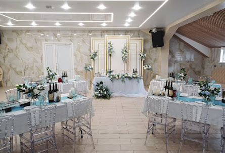 Банкетный зал на 2 этаже в Малый зал