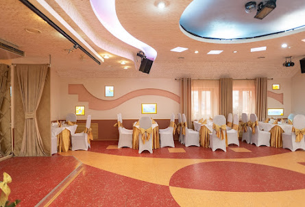 Зал №1 в Зал №1