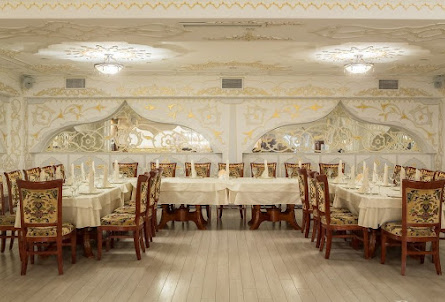 Малый зал  в Вип зал 