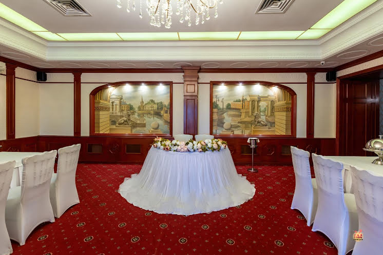 Банкетный зал «Петровский» в «Лизет» фотография №9