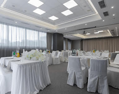  ресторан Hilton Garden Inn Volgograd