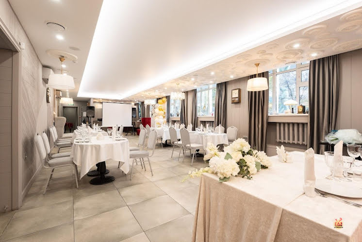 Основной зал  в «Время» фотография №12