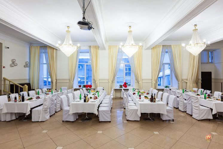 Большой зал  в «Консул» фотография №9