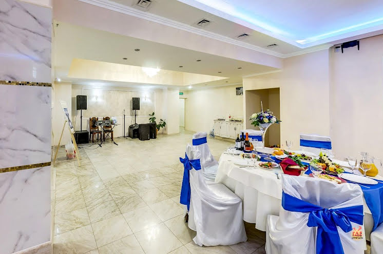 Малый зал в «Лион на Перовской» фотография №9