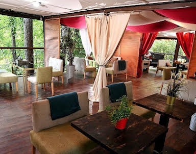  ресторан Haze Bar на Бажова