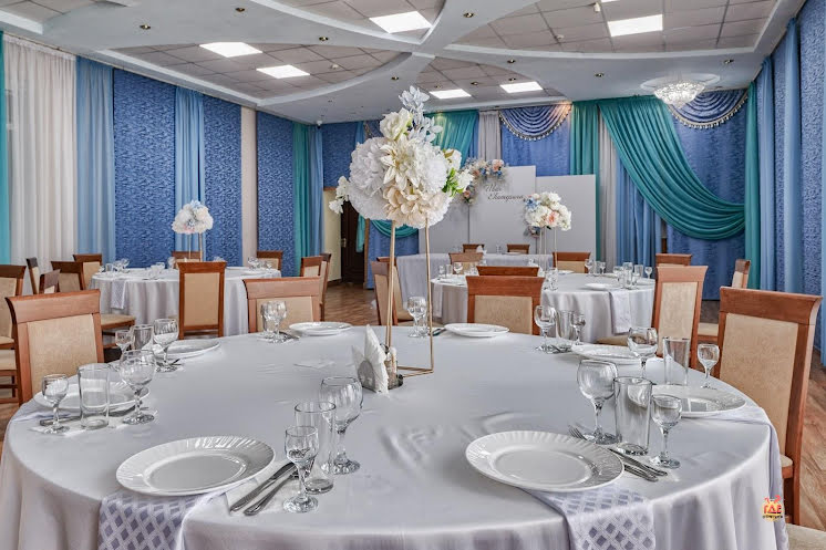 Большой зал в «Иртыш» фотография №4