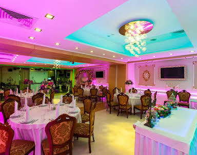 День рождения в Pandora hall