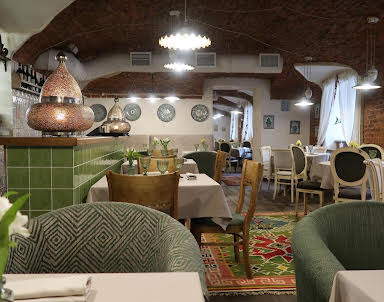 День рождения в Миндаль