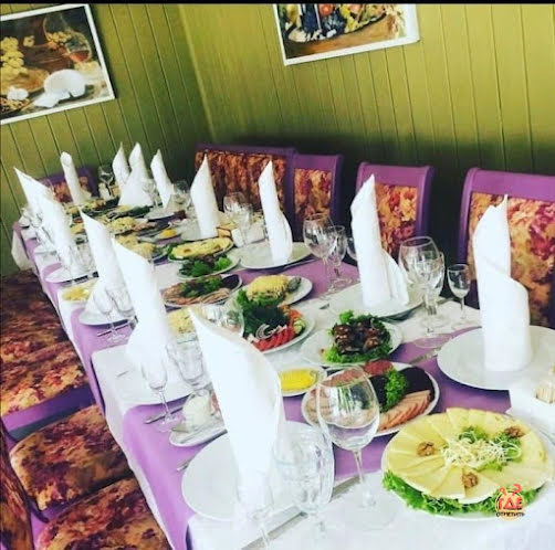 Летняя терраса  в «Иверия на Вокзальном спуске» фотография №3