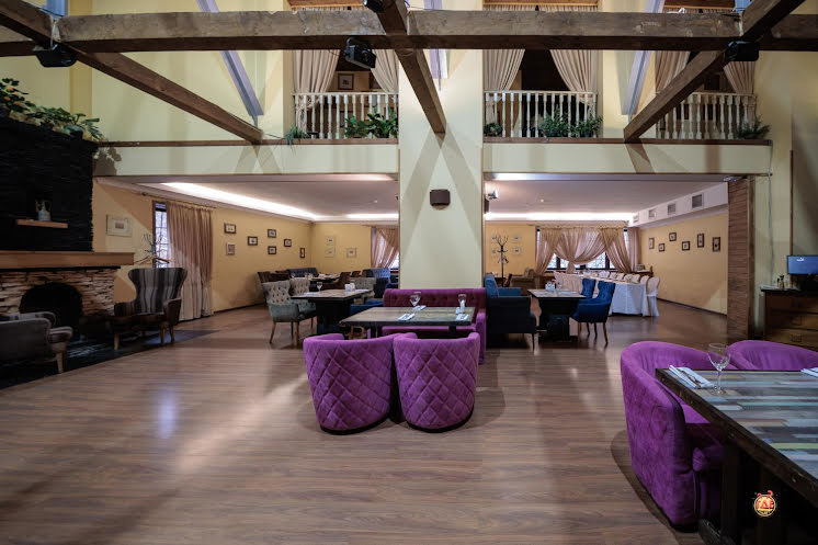 Большой зал в «Иверия» фотография №2