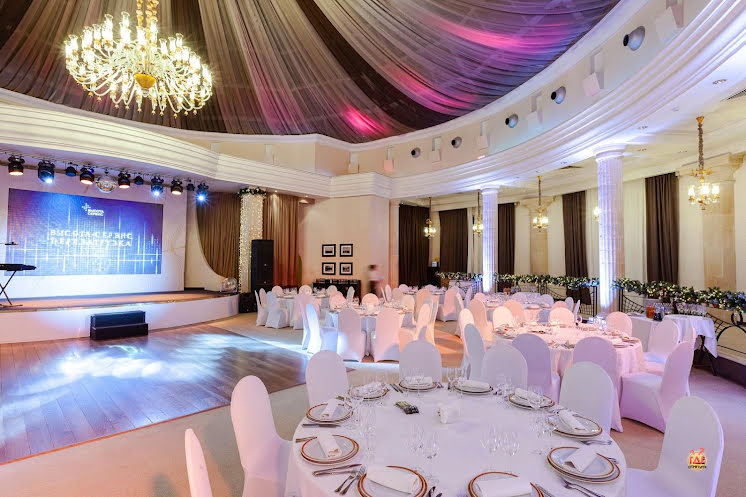 Зал ресторана в «Фьюжн» фотография №14