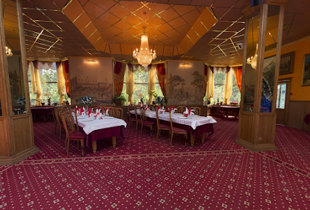 Большой зал  в Зал на 80 человек