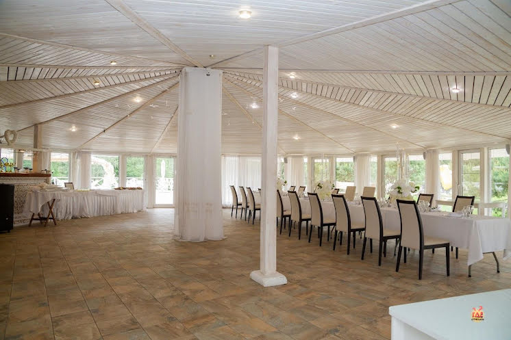 Зал ресторана в «Прибрежный Ярбург» фотография №3