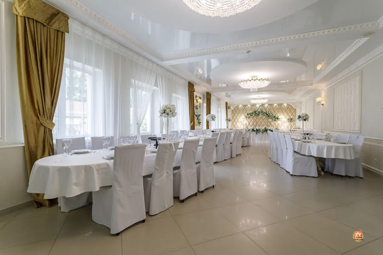 Белый зал в «Вилла» фотография №6