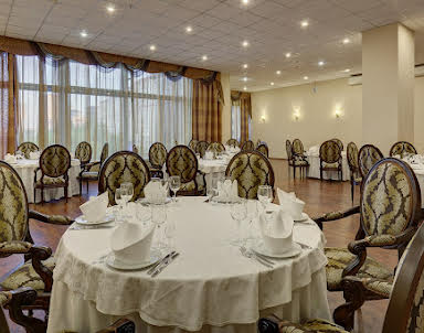  ресторан Парк Тауэр