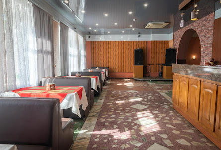 Зал на 40 человек в Зал на 20 человека