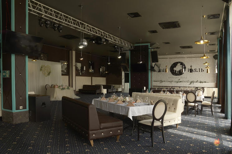 Основной зал в «Белый рояль» фотография №6