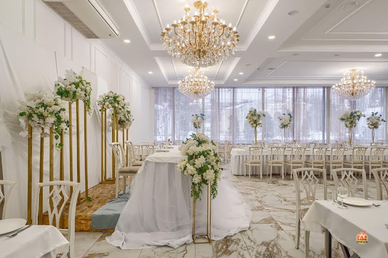 White Hall фотография №4