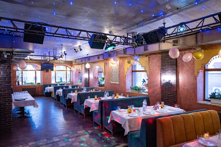 Основной зал в «Амиго» фотография №5