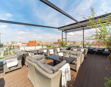  ресторан Sky Bar